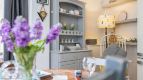 Quirky North Yorkshire Cottage - Christmas Cottage